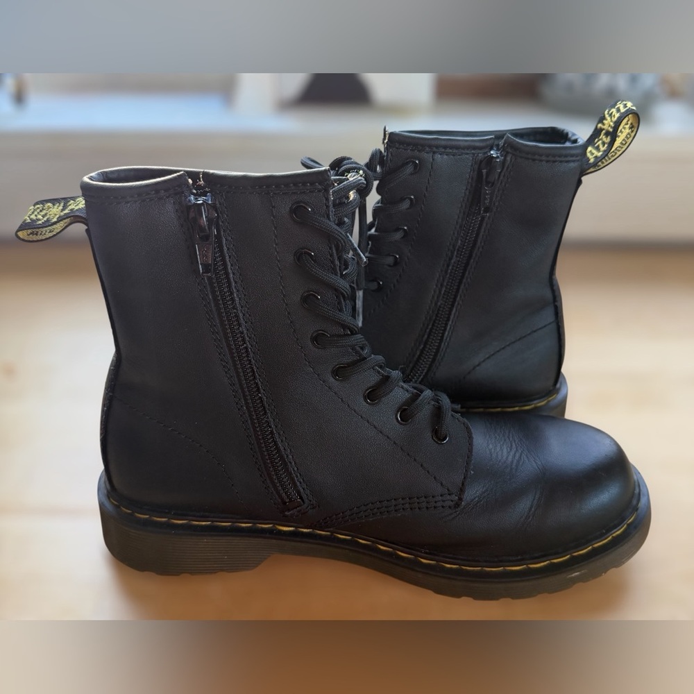 Dr. Martens 1460 Youth Boots Black Softy T Leather Side Zip - Size 5Y /Women’s 6